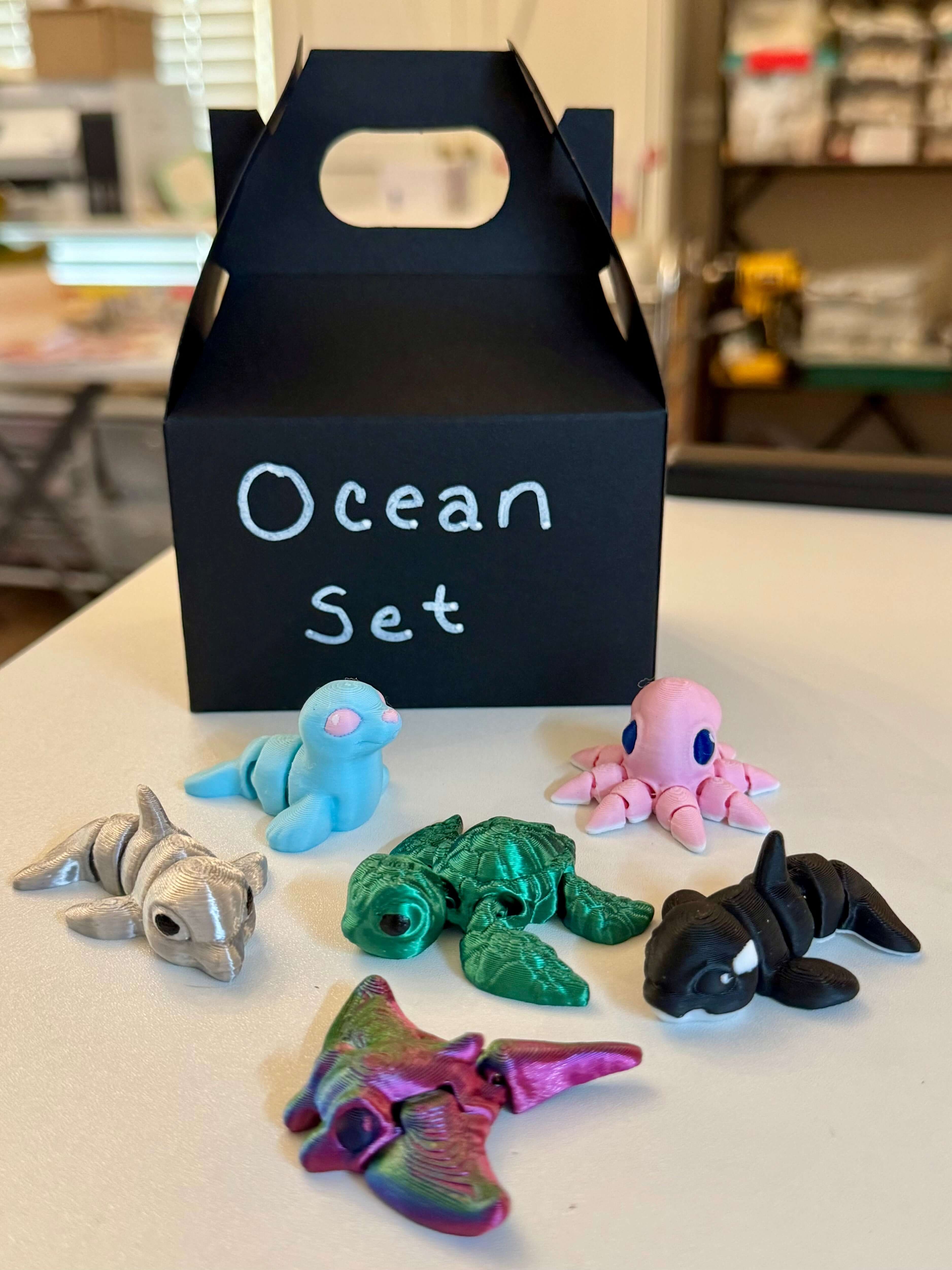 Ocean Creatures Articulated Marine Life Collection
